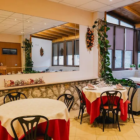 Nilde Отель Сканно